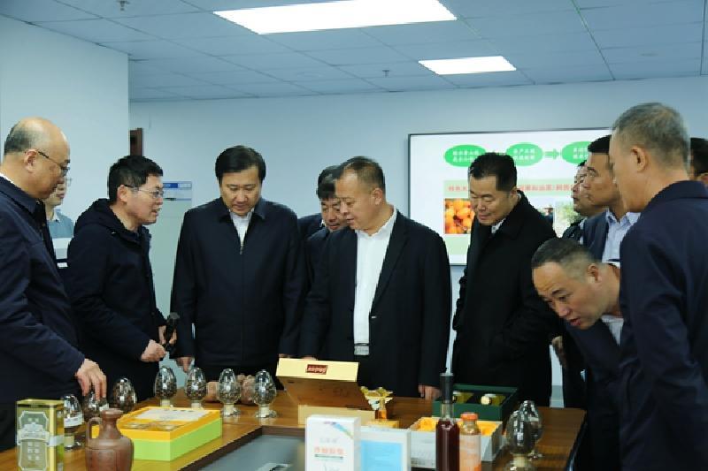 好博体育
在大连民族大学召开全省推动民族自治县高质量发展战略合作会议